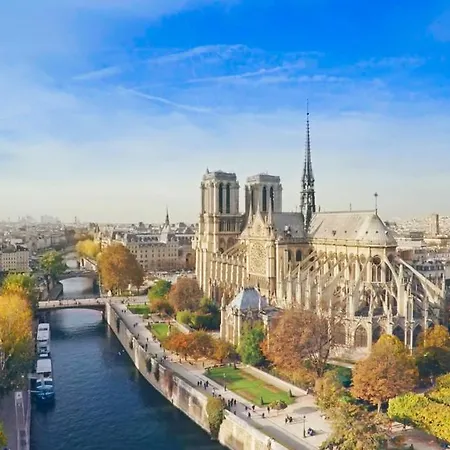 4th - The Marais - Roi